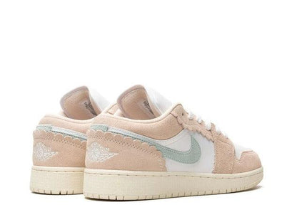Air Jordan 1 Low SE Scalloped Edge Guava Ice (GS) - pickUP