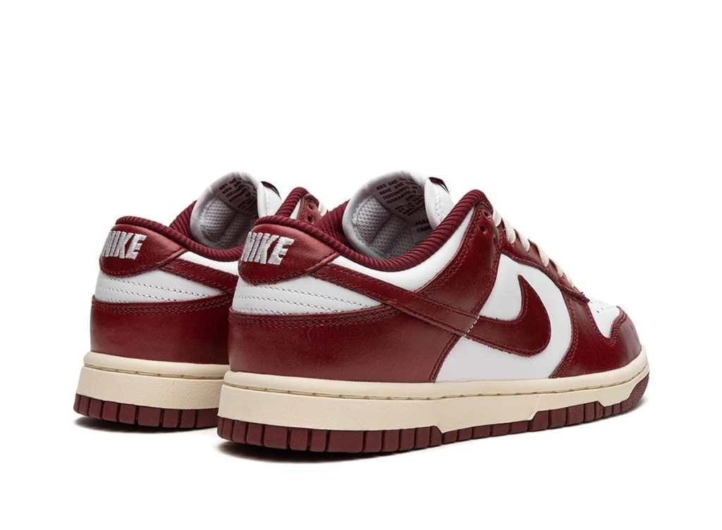 Nike Dunk Low Vintage Team Red (W) - pickUP
