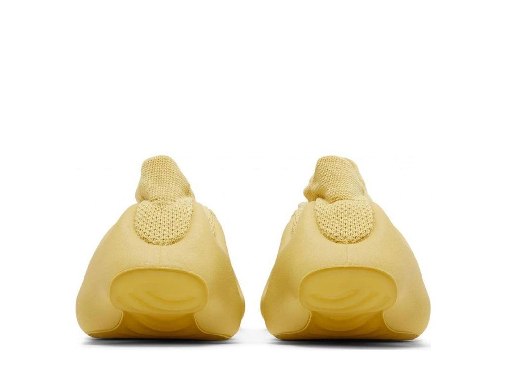 adidas Yeezy 450 Sulfur - pickUP