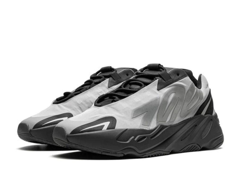adidas Yeezy 700 MNVN Metallic - pickUP