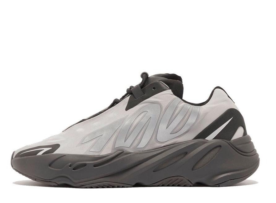 adidas Yeezy 700 MNVN Metallic - pickUP