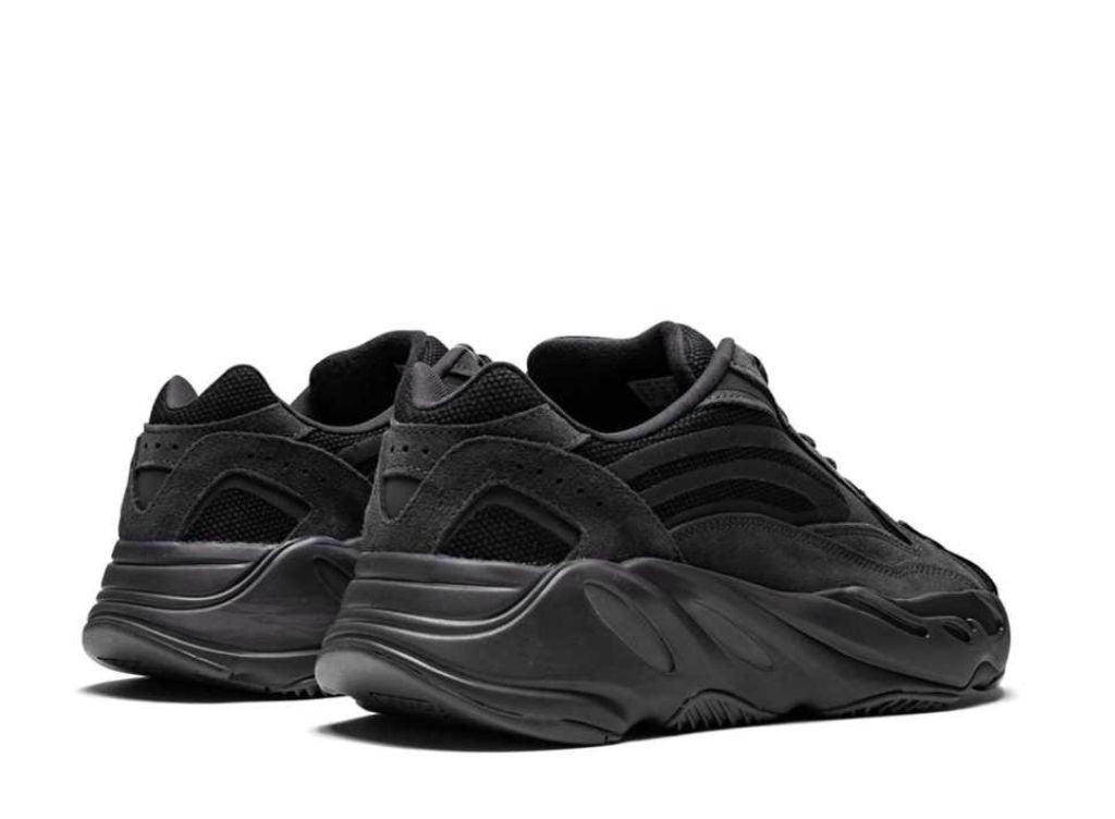 adidas Yeezy 700 V2 Vanta - pickUP