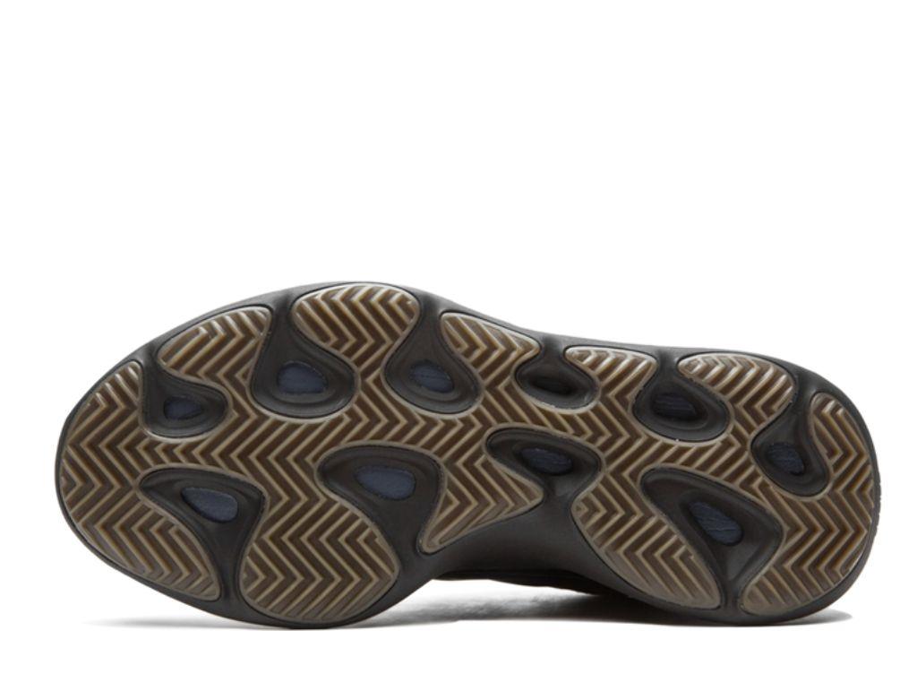adidas Yeezy 700 V3 Clay Brown - pickUP